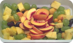 Vitamine gefällig? Ausgewählte frische Früchte der Saison in mundgerechten Stücken, lecker mariniert - ca. 2 kg - 50 €